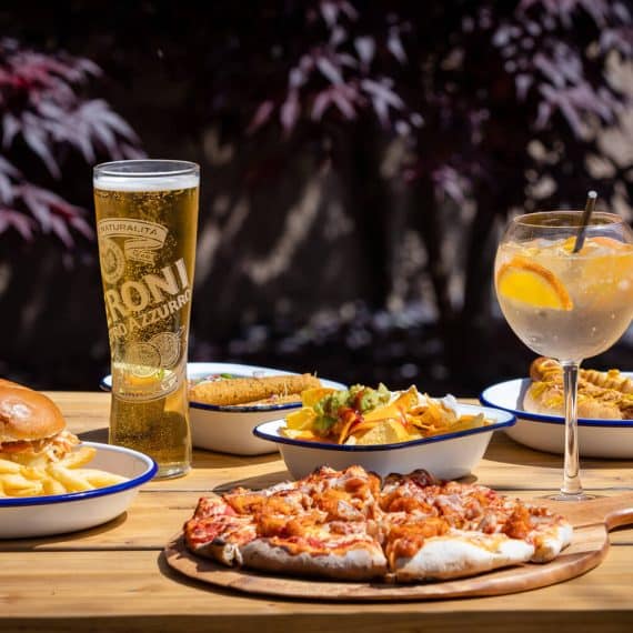 Allerton Manor food & drink